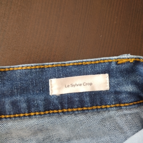 FRAME Le Sylvie Crop Distressed Denim Jeans - Picture 7 of 8